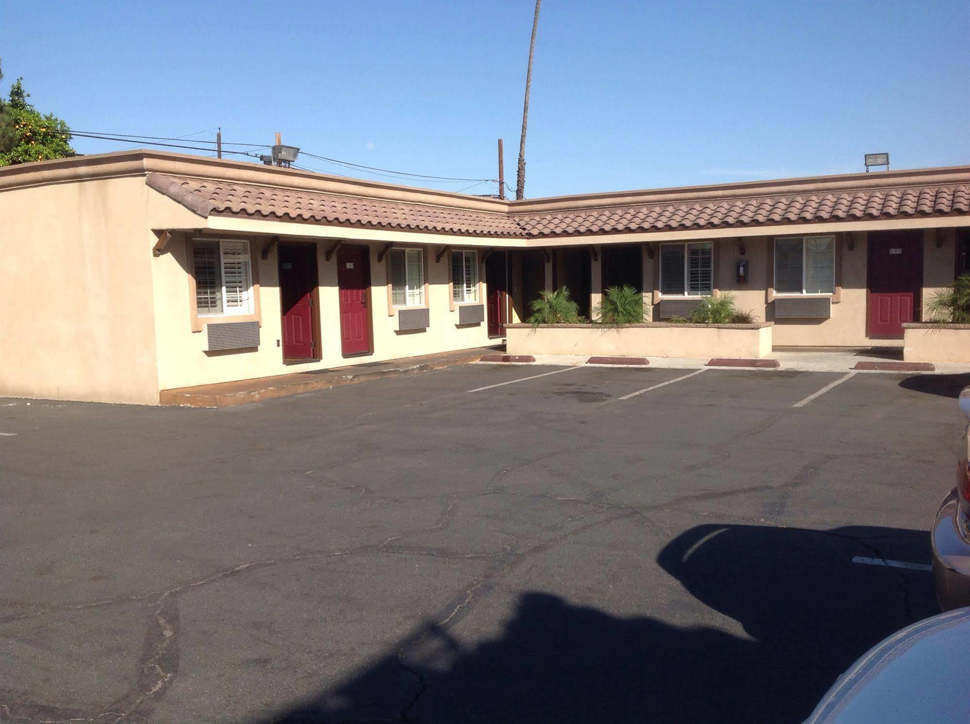 Palms Motel بيكو ريفيرا المظهر الخارجي الصورة