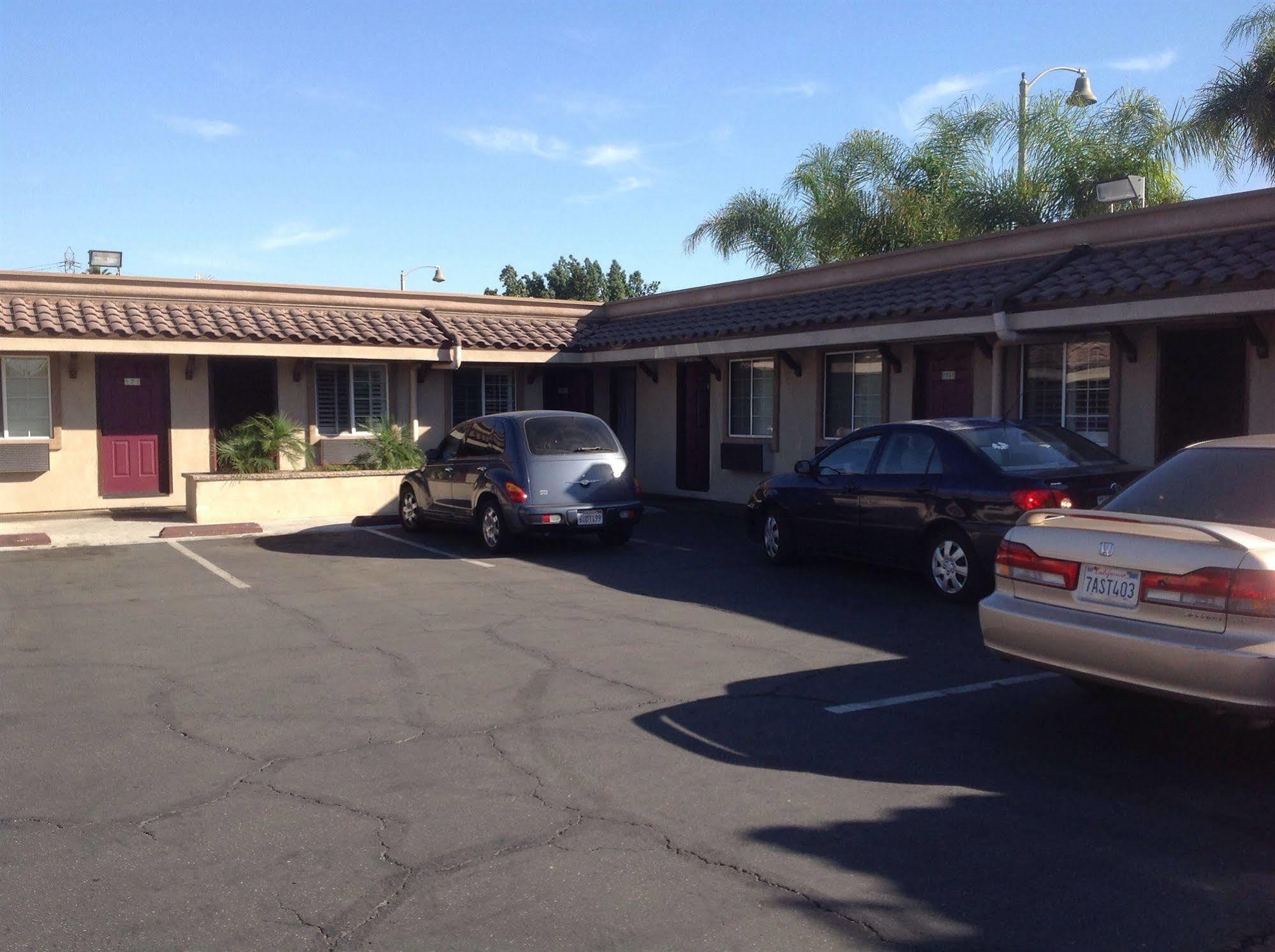 Palms Motel بيكو ريفيرا المظهر الخارجي الصورة